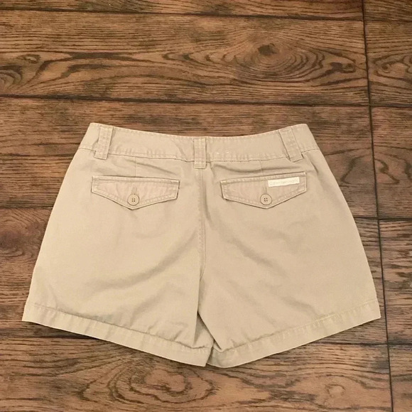Woman’s Calvin Klein shorts 8 Super cute excellent condition. - Picture 3 of 4